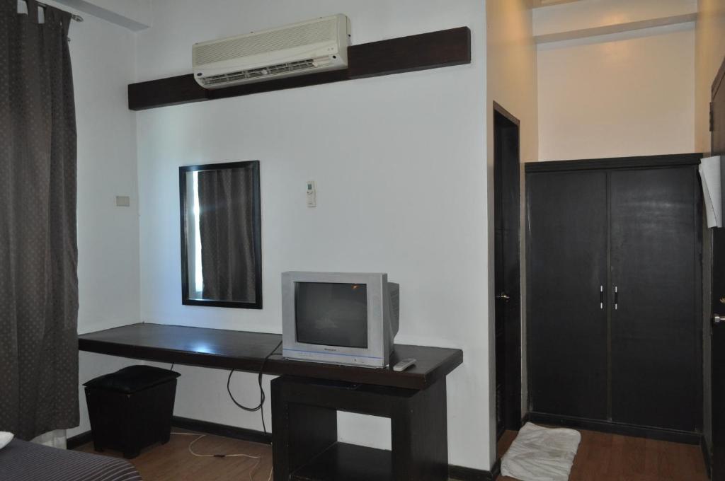Basa Hotel Kalibo Habitación foto