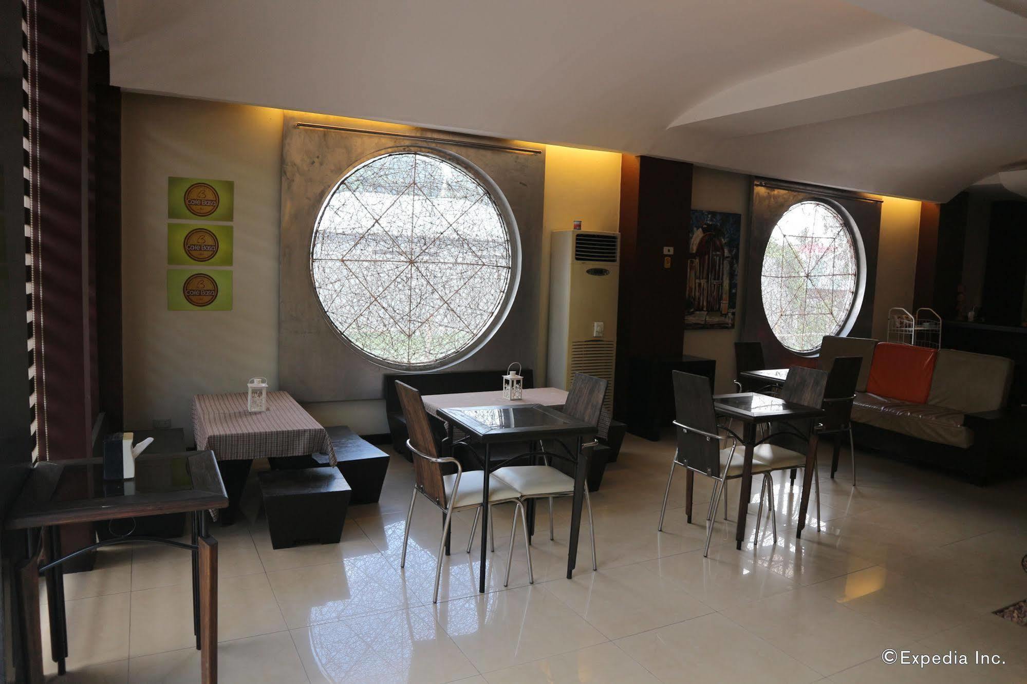 Basa Hotel Kalibo Exterior foto